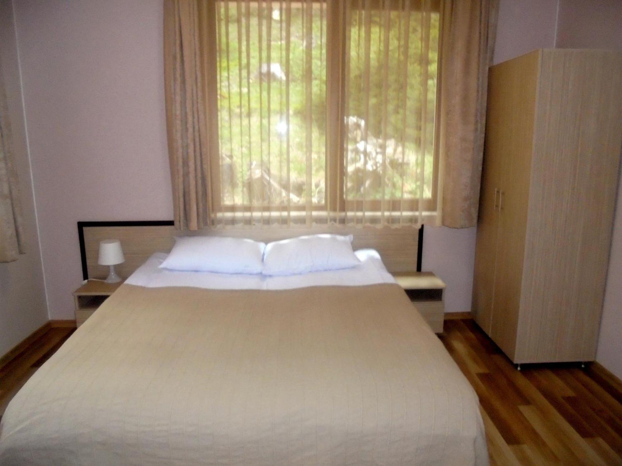 Ивелия Къща За Гости Dospat Habitación foto